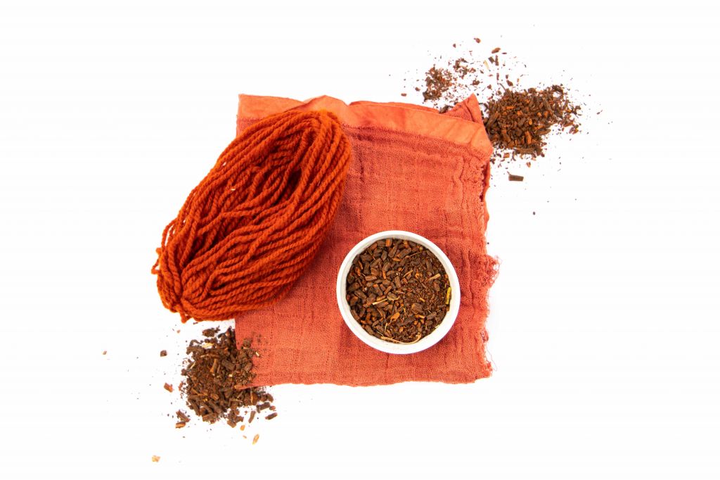 Madder Roots, rozemleté ​​na kousky, 1 kg