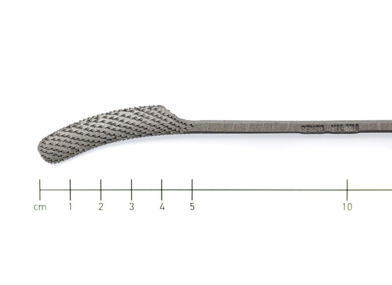 Rašple malá, špičatá / zakřivená, 18 cm