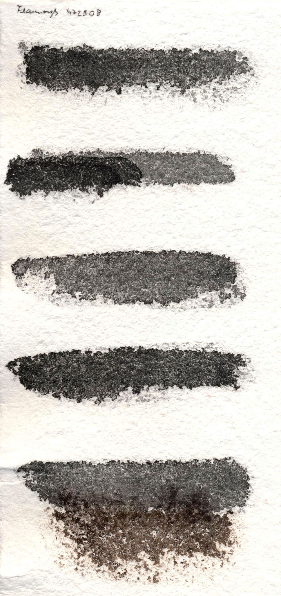 Kremer akvarel - pec černá (plast, 3 x 1,8 x 1 cm)