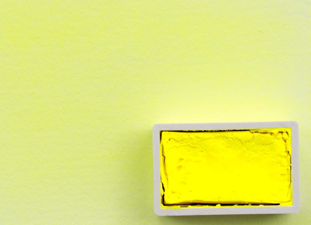 Kremer akvarel - fluorescenční pigment citronově žlutá (plast, 3 x 1,8 x 1 cm)