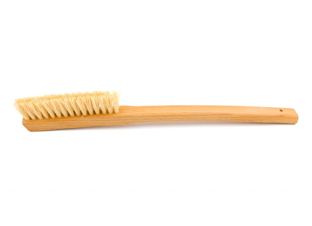 Kartáč s dlouhou rukojetí, přírodní vlákno