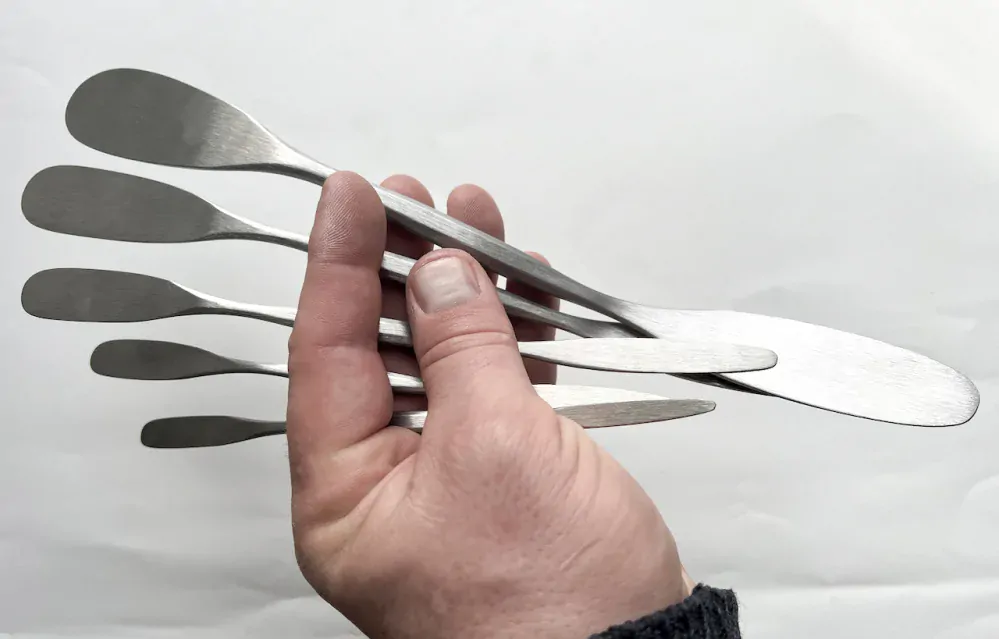 Špachtle česká, kulatá / kulatá, 7/10