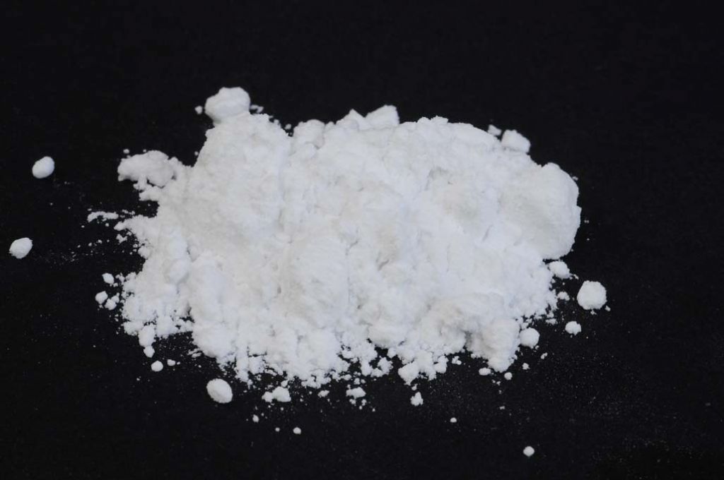Barevné sklo, smaltovaná bílá, neprůhledné, mletí 1, 100 g