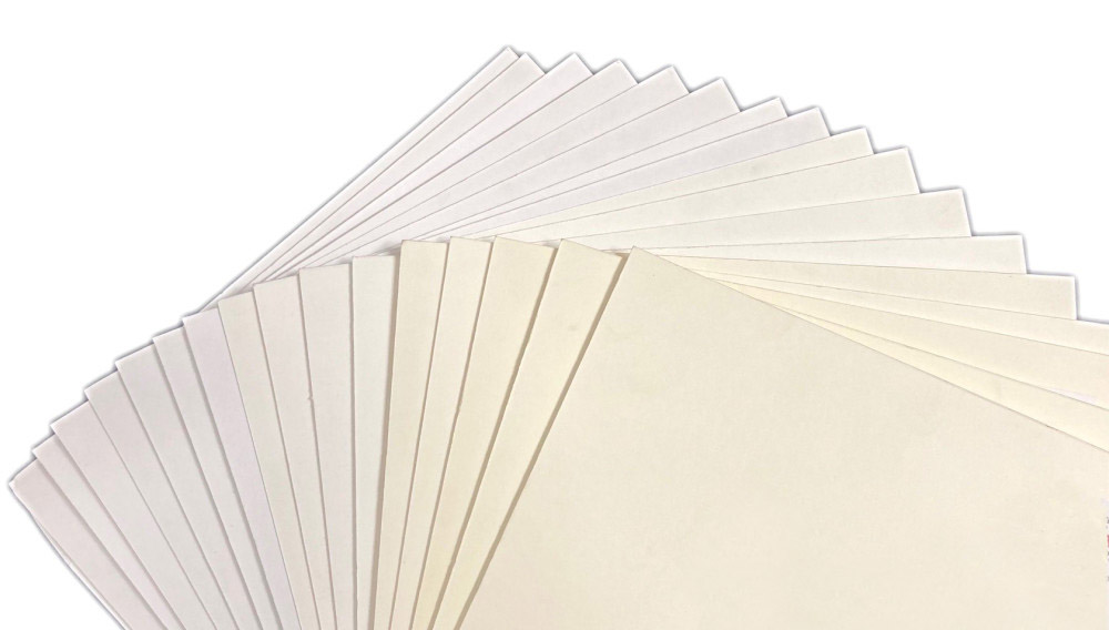 Restaurátorská lepenka Crescent, přírodní bílá, 0,5 mm, 810x1200 mm