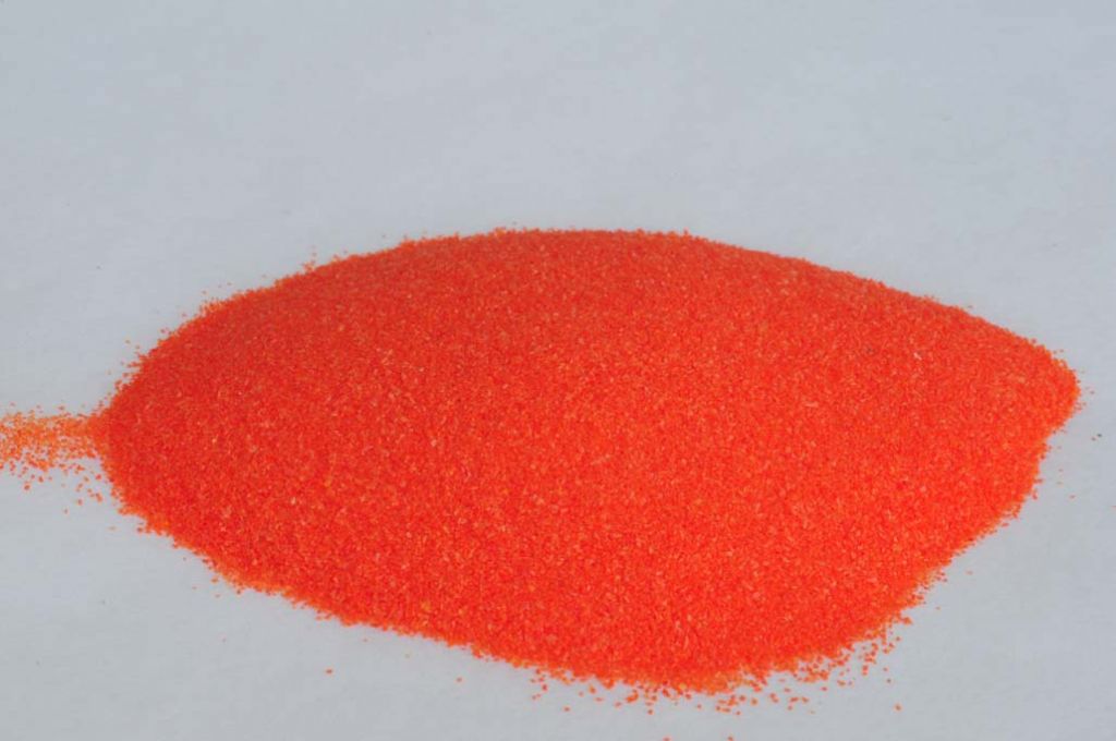 Barevné sklo, opálově oranžová, nažloutlá, neprůhledná, mletí 5, 1 kg