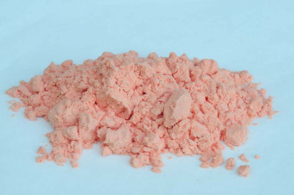 Barevné sklo, opálově červená, neprůhledné, mletí 1, 100 g