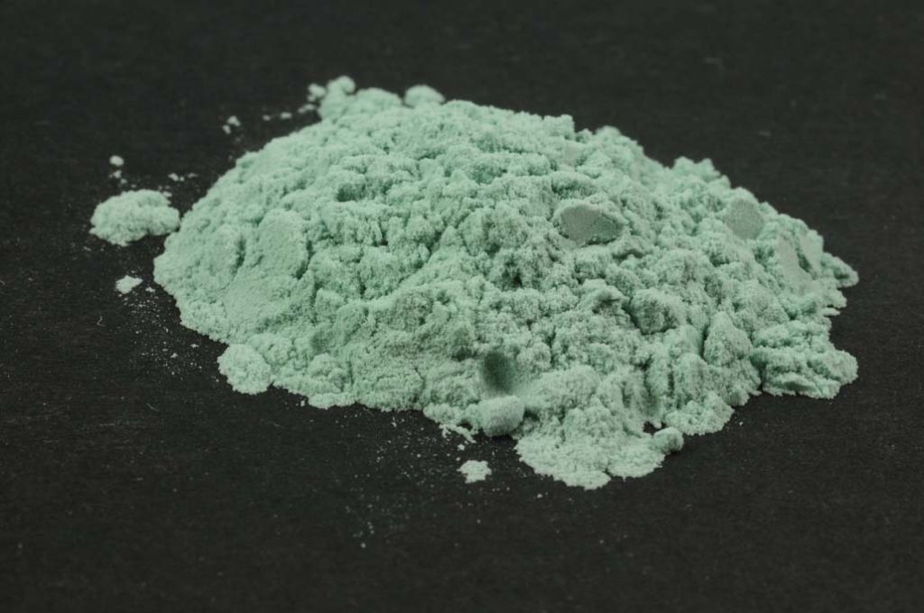 Barevné sklo, turmalín, průhledné, mletí 1, 100 g