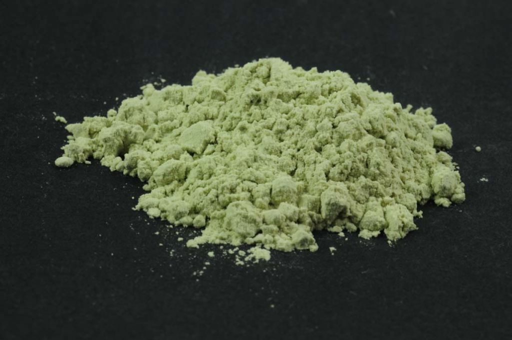 Barevné sklo, pistáciově zelená, neprůhledné, mletí 1, 100 g