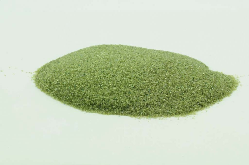 Barevné sklo, olivově zelené, průhledné, mletí 5, 100 g