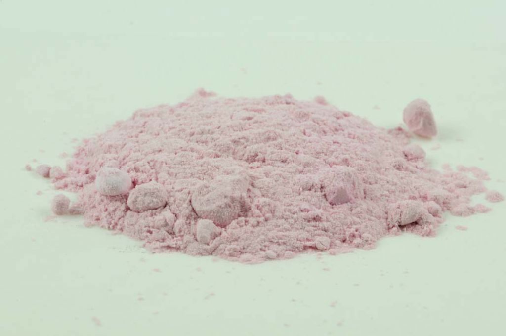 Barevné sklo, fuchsie, průhledné, mletí 1, 1 kg