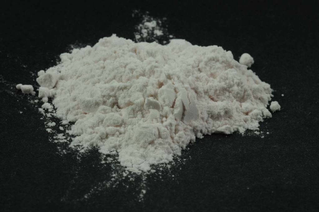 Barevné sklo, jemná růžové, neprůhledné, mletí 1, 100 g