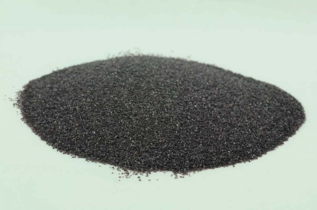 Barevné sklo, tmavě fialové načervenalé, průhledné, mletí 5, 1 kg