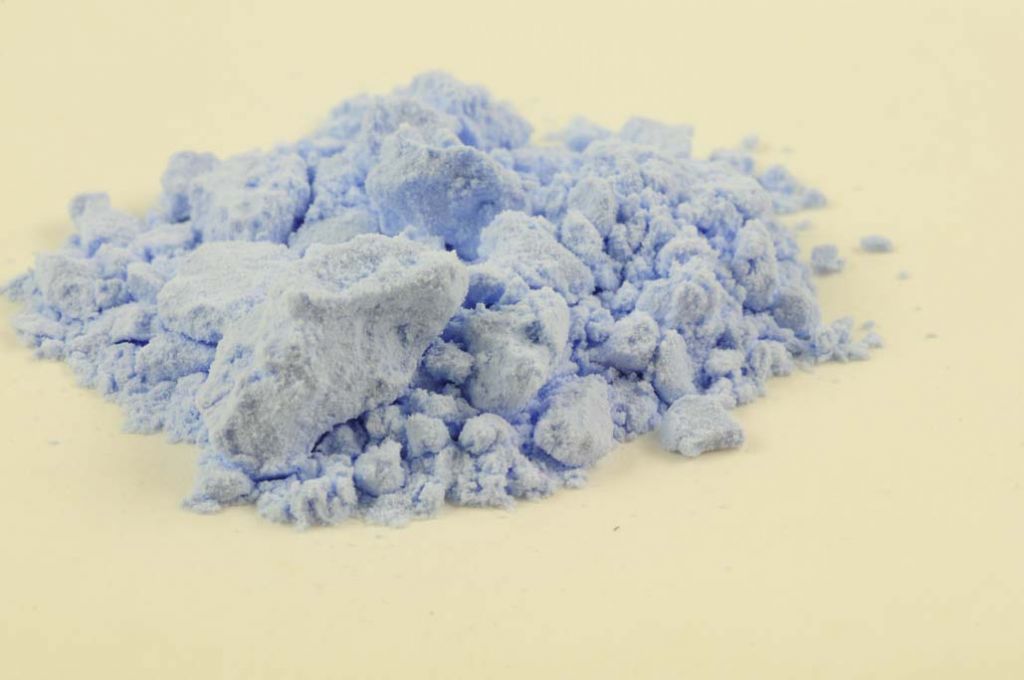 Barevné sklo, světle modré, průhledné, mletí 1, 1 kg
