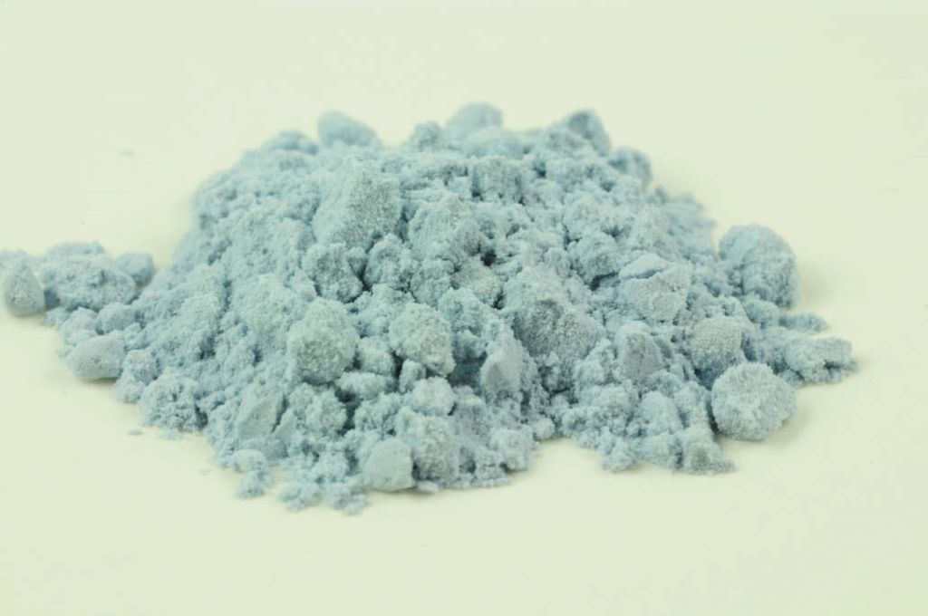 Barevné sklo, ocelově modré, průhledné, mletí 1, 100 g