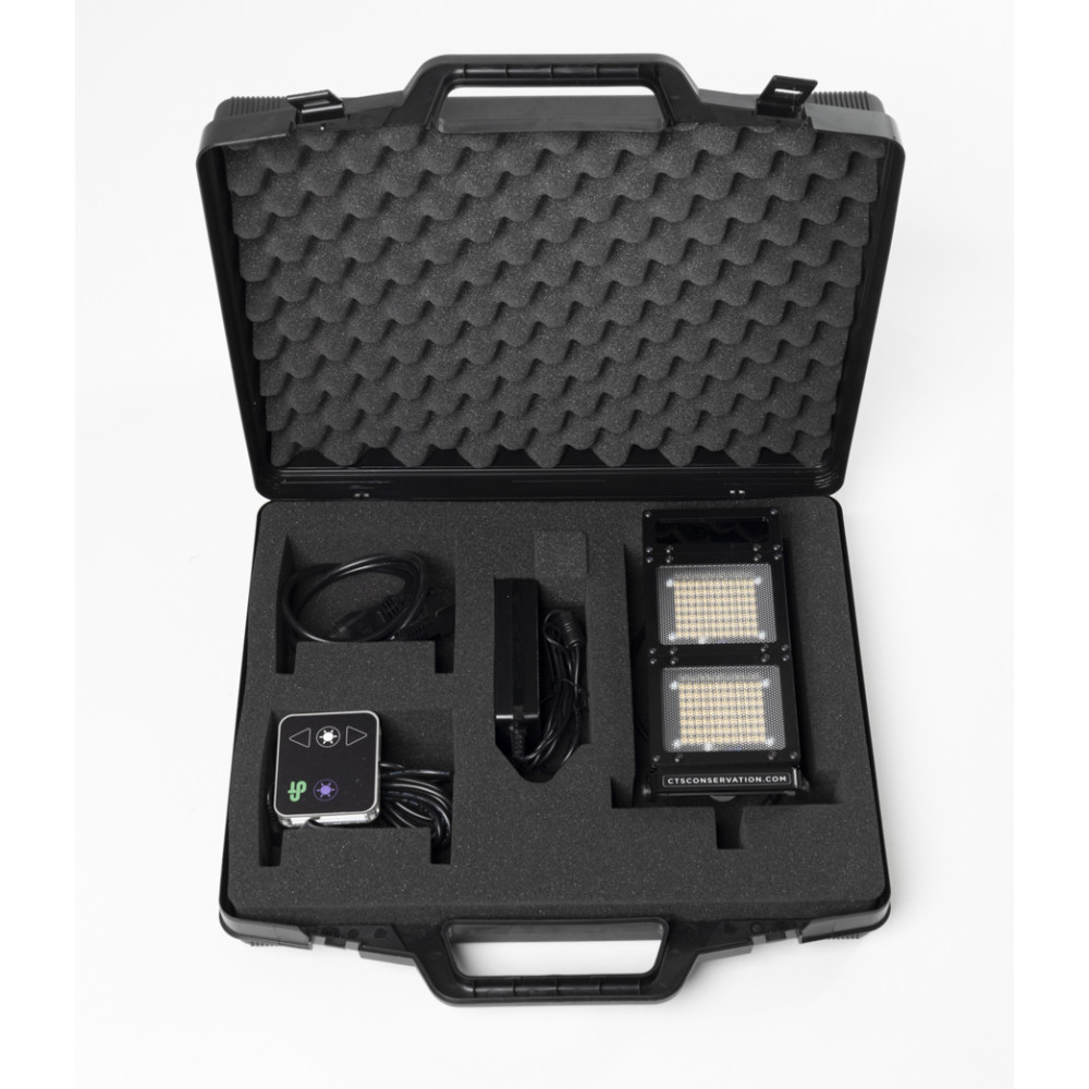 Restaurátorské svítidlo LUMINAIRE CTS ART LUX 200L NEW with 196 LEDs 5000°K and 8 U.V. LEDs